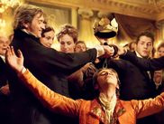 Premier réalisateur à oser adapter sur grand écran ce classique de l’œuvre de Balzac, Xavier Giannoli a été récompensé pour sa prise de risque. Reparti de la dernière cérémonie des César avec sept prix, ILLUSIONS PERDUES est un film d’époque ambitieux comme on n’en voit presque plus en France.