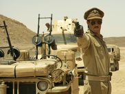 Très attendue, la nouvelle série du créateur de Peaky Blinders est disponible depuis peu sur CANAL+. Mais alors pourquoi une telle excitation pour Rogue Heroes ? On tente de répondre à cette question brûlante en cinq points.