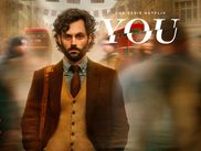 Pour son grand retour, celle qui est l'une des séries les plus populaires de la plateforme n'hésite pas à bouleverser les habitudes de son anti-héros. Car avec cette quatrième saison, You penche sérieusement du côté du whodunit, un genre narratif en plein retour de hype.