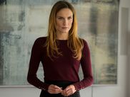 Quatre années après la conclusion tonitruante de Baron Noir, le scénariste Eric Benzekri est de retour avec une nouvelle Création Originale on ne peut plus politique. Avec La Fièvre, il ausculte les fractures d’une société française prête à exploser à travers le prisme du football et de la communication de crise. Et c’est aussi passionnant qu'effrayant.