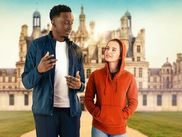 Pour son premier long-métrage en tant que réalisateur, l’acteur et scénariste Ali Marhyar a décidé de raconter une histoire de transmission qui fait du bien au moral. Et si la star à l’affiche de Comme un prince s’appelle Ahmed Sylla, le film révèle surtout l’immense talent de la jeune actrice Mallory Wanecque.