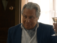 En réunissant pour la première fois à l’écran Christian Clavier et Didier Bourdon, deux pointures de la comédie française, Cocorico rend hommage à l’histoire de ce genre encore malmené par la critique.