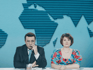 Dans une compilation de sketchs inédits, Jérôme Commandeur parodie les programmes télé les plus populaires et nous ramène au temps où il suffisait de zapper pour oublier tous nos soucis.