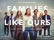 Alors que le Danemark fait face à des inondations historiques, la nouvelle série de Thomas Vinterberg imagine l'évacuation totale du pays sous la menace de la montée des eaux. Une catastrophe climatique qui sert avant tout de prétexte au réalisateur pour confronter les privilégiés à l'expérience de l'exil, transformant sa fiction en une ambitieuse expérience sociale.