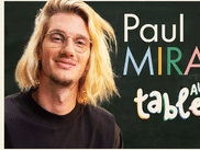 Après Emmanuel Macron ou Kylian Mbappé, c’est au tour de l’humoriste Paul Mirabel de se prêter à l’exercice périlleux d’une interview avec des enfants. Avant de le retrouver devant ce public exigeant, retour sur ses meilleures blagues jusqu’à présent.