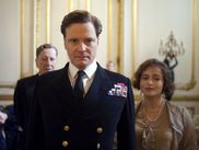 Le cinéma adore se prendre pour la vie. Et quand il le fait bien, ça donne des claques artistiques, des Oscars à la pelle, et des histoires qu’on croirait sorties d’un scénario… sauf qu’elles sont vraies. Tour d’horizon de 10 biopics qui transforment les personnalités célèbres en héros de grand écran.