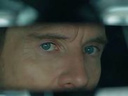 En 2015, "Le Bureau des Légendes" révolutionnait la fiction d'espionnage française. Imaginée par Éric Rochant et un casting mené par Mathieu Kassovitz, la série plongeait le spectateur dans les arcanes de la DGSE avec un réalisme inédit. Dix ans plus tard, l’influence de ce monument télévisuel résonne bien au-delà des frontières hexagonales. En témoigne "The Agency", adaptation américaine ambitieuse, qui s’apprête à faire son entrée en France dans un cadre exceptionnel : une avant-première au festival CANNESERIES le 24 avril prochain, en ouverture officielle de cette édition 2025 avant sa diffusion prochaine sur CANAL+.