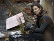 Lauren Cohan retrouve le personnage de Maggie, à la recherche de son fils Hershel dans les ruines d'un Manhattan apocalyptique. Elle nous dévoile les coulisses de cette deuxième saison tant attendue.