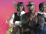 Découvrez Nouvelle Reine, le plus grand concours de beauté et de talents ! C'est un concours en 3 étapes. Première étape : les auditions. Nos 3 jurés d'exception vont parcourir 8 pays africains afin de trouver la perle rare. Seulement 21 candidates auront la chance d'intégrer l'Académie des Reines. Chaque jour, elles seront challengées et au final il en restera trois ! Alors qui sera la Nouvelle Reine ? Le public votera pour désigner celle qui mariera beauté,
charisme et talent… Rendez-vous dès le samedi 7 juin seulement sur CANAL+ Pop !