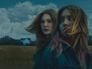 Avec un casting royal, ce film diffusé sur Apple TV+ met en scène une opposition magistrale entre une mère et sa fille. Sydney Sweeney s’accuse d’un meurtre que Julianne Moore aide à cacher avant que leur entourage ne s’en mêle