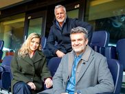 Après une première édition mémorable, AU MICRO revient sur CANAL+ pour dénicher la nouvelle voix du commentaire footballistique. Quatorze candidats se sont lancés dans les épreuves éliminatoires, sous l’œil attentif d’un jury prestigieux composé d’Hervé Mathoux, Laure Boulleau et David Ginola.