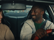 Avec EMPATHIE, la comédienne et scénariste Florence Longpré réalise un tour de force : créer une série drôle et tendre sur la psychiatrie avec Thomas Ngijol en agent d’intervention au grand cœur.