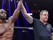 Modibo Diakité ne cesse d'impressionner. Pour son 3e combat professionnel à l'Ares, le "Silent King" s'est de nouveau imposé, ce samedi 13 septembre. À l'Adidas Arena, l'athlète français s'est défait d'Anatoliy Adzhamyan par soumission.