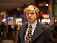Après une présentation en compétition au Festival de Cannes 2024, THE APPRENTICE d’Ali Abbasi est disponible sur CANAL+. Ce biopic sur les jeunes années de Donald Trump incarné par Sebastian Stan n’a pas manqué d’attirer l’attention du président des États-Unis. Qu’en a-t-il pensé ?