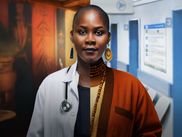 Dans la vibrante ville d’Abidjan, la clinique de Babi est renommée pour son excellence en gynécologie. Au cœur du prestigieux établissement s’affrontent deux passionnés de médecine aux visions diamétralement opposées : la nouvelle recrue Dr Wlika, brillante gynécologue aux pratiques atypiques, alliant modernité et tradition, et le très médiatisé Dr Bahi, un gynécologue purement scientifique, assoiffé de pouvoir. Deux approches de la médicine en contradiction, deux personnalités explosives dont les choix éthiques se répercutent sur les patients et sur la vie de l’hôpital. Rivalités professionnelles, intrigues amoureuses, exploits médicaux et enjeux spirituels : plongez avec urgence dans la première série médicale signée CANAL+ Original ! Exclusivement sur CANAL+ Magic, tous les jeudis à 20H30 GMT.