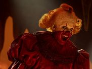 La série horrifique ÇA : BIENVENUE À DERRY s’est terminée ce lundi 15 décembre, avec un dernier épisode choc. Alors que le show a attiré chaque semaine des millions de spectateurs, que sait-on sur la saison 2 ? ATTENTION CET ARTICLE CONTIENT DES SPOILERS !