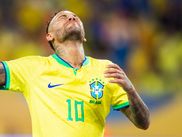 Le joueur brésilien, qui sera une nouvelle fois opéré du genou, compte bien être dans le groupe qui ira à la prochaine Coupe du monde. Et l’attaquant de 33 ans annonce même qu’il marquera en finale.