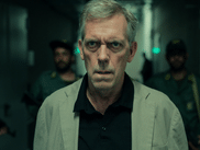 Après avoir essuyé quelques pertes tragiques à la fin de sa deuxième saison, la série israélienne TÉHÉRAN revient en force avec une saison 3 haletante… Et un nouveau protagoniste mystérieux incarné par Hugh Laurie, qui chamboule le destin de Tamar. Attention, spoilers.