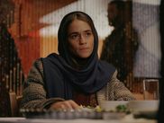 Thriller d’espionnage acclamé depuis son lancement, TÉHÉRAN poursuit son exploration tendue des opérations clandestines au cœur du Moyen-Orient. Après une saison 2 marquée par une montée en puissance dramatique et politique, la série israélienne d’Apple TV revient officiellement pour un troisième round.