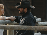 Dans le nouveau spin-off de YELLOWSTONE, Kacey Dutton doit désormais se battre pour redonner du sens à sa vie… Et dans cette épreuve, il semblerait qu’il ne puisse pas compter sur le soutien de Beth et Rip, grands absents de la série. Où est donc passé le célèbre couple ?