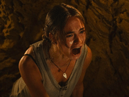 Oubliez vos repères, PRIMATE va bouleverser votre univers… en transformant tout bonnement un petit paradis tropical en véritable enfer. Entre cris, chaos et instincts primaires, cette bonne surprise arrivée des États-Unis, et portée par un casting qui ne recule devant rien, est le film d’horreur qui va instantanément réchauffer votre hiver.