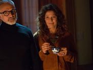 Sorti en 2017, GET OUT de Jordan Peele a marqué un tournant dans le cinéma d’horreur contemporain. Porté par Daniel Kaluuya, jeune acteur devenu quasi-instantanément une icône, ce titre à la charge politique particulièrement percutant couvert de récompenses, dont un Oscar du meilleur scénario original, est à redécouvrir sur CANAL+.