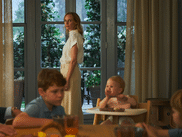 La mini-série de six épisodes, adaptée du roman éponyme de Sarah Vaughan et portée par Diane Kruger, se termine sur une intrigue qui se veut complète. Aucun renouvellement n’a été annoncé pour l’instant, mais rien n'empêche de s'interroger sur une éventuelle prolongation.