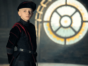 Le tournoi de Cendregué a pris fin, mais pas les aventures de Dunk et Egg, renouvelées pour une saison supplémentaire par HBO. A quoi ressemblera la saison 2 de A KNIGHT OF THE SEVEN KINGDOMS ? On fait le point sur ce qu’on sait déjà. Attention, spoilers !