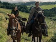 La série spin-off de GAME OF THRONES, A KNIGHT OF THE SEVEN KINGDOMS s’est terminée ce lundi avec un épisode 6 qui a renfermé son lot de surprises. Le showrunner et co-créateur Ira Parker s’est confié sur la fin de la saison 1 de la série, et en particulier sur un détail qui a surpris les fans.