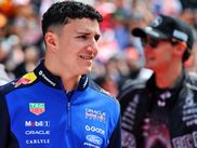 Dans un communiqué publié ce jeudi 2 avril, Red Bull a annoncé qu'Isack Hadjar participera au Grand Prix de France Historique. Le partenaire de Max Verstappen s'assiéra dans le baquet de la RB7 sur le circuit Paul-Ricard, le 9 mai prochain.