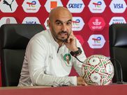 Initialement remportée par le Sénégal (1-0, ap.), la CAN 2025 a finalement été attribuée au Maroc. Une décision prise par le jury d'appel de la Confédération africaine de football, ce mardi 17 mars. Une affaire retentissante et quasi unique dans l'histoire du foot. Mais, pour justifier sa requête, la Fédération marocaine avait appuyé son argument sur des cas similaires.