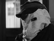 ELEPHANT MAN est un chef-d’œuvre bouleversant qui continue de marquer les esprits, 45 ans après sa sortie. Disponible sur HBO Max (avec CANAL+), le film de David Lynch raconte l’histoire vraie d’un homme qui souffrait d’une maladie rare et fascinante.
