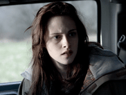 Depuis la fin de la saga TWILIGHT, les fans espèrent un retour sur grand écran. Plus d’une décennie après, la question reste la même : un nouveau film Twilight est-il en préparation ?