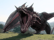 La guerre est désormais totale dans HOUSE OF THE DRAGON. HBO vient de dévoiler l’ultime bande-annonce de la saison 3, et entre la très attendue Bataille du Gosier, des dragons en plein affrontement aérien et l’arrivée de Rhaenyra à Port-Réal, cette nouvelle saison va enfin passer à la vitesse supérieure. Le premier épisode sera diffusé le 22 juin sur HBO Max (disponible avec CANAL+).