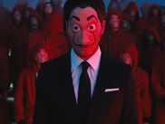 Si la saison 2 de BERLIN devrait être la dernière, Netflix n’en a pas terminé avec l’univers de LA CASA DE PAPEL. Un nouveau projet mystérieux vient d’être annoncé, marquant le retour surprise du cerveau de la bande.