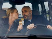 Ça tombe bien : T'AS PAS CHANGÉ, la nouvelle comédie de Jérôme Commandeur avec Laurent Lafitte, François Damiens et Vanessa Paradis débarque sur CANAL+. L'occasion idéale de plonger ou replonger dans les comédies françaises qui ont marqué les esprits. Découvrez notre sélection des 10 meilleures, à voir absolument.