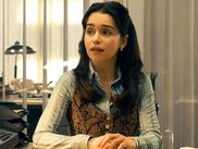 PONIES arrive enfin en France grâce à HBO Max (et via les offres CANAL+). Portée par Emilia Clarke et Haley Lu Richardson, cette série est une bonne surprise dans le genre de l’espionnage, offrant une immersion étonnante dans le Moscou des années 1970.