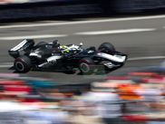 La fête aura été de courte durée chez Cadillac. L’écurie américaine a été créditée de son premier point, à l’issue du Grand Prix de Monaco, grâce à la 10e place de Sergio Pérez. Hélas, une pénalité appliquée après l’arrivée relègue le Mexicain plus loin dans le peloton. C’est finalement Aston Martin qui débloque enfin son compteur !