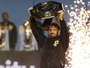 Comme avec Cucurella, le Real Madrid a officialisé l'arrivée de Bernardo Silva le jour de l'entrée en lice de sa sélection au Mondial. Le milieu de terrain portugais a signé libre de tout contrat et s'est engagé avec les Merengues jusqu'en 2028.