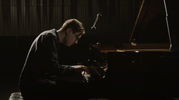 Víkingur Ólafsson - Galuppi: Piano Sonata No. 9 in F Minor: I. Andante spiritoso