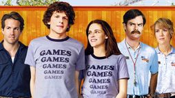 Adventureland, job d'été à éviter - Trailer
