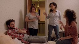 Nana et les filles du bord de mer - Trailer
