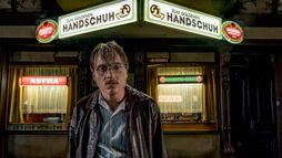 Golden Glove - Trailer