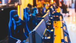 E-Sports World Cup Show