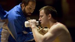 Foxcatcher - Trailer