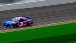 La course. Cracker Barrel 400