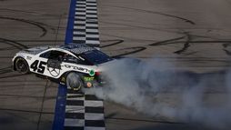 La course. FireKeepers Casino 400