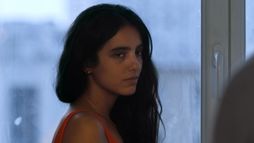 Tu mérites un amour - Trailer