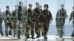 Voir du pays - Trailer