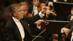 Claudio Abbado dirige la Symphonie n°2, « Résurrection »